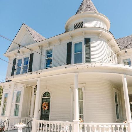 Stanley House Inn Марієтта Екстер'єр фото